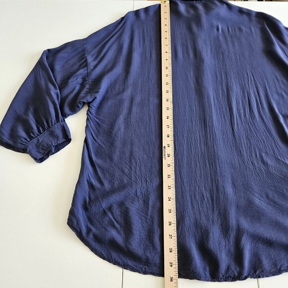 Lola Made In Italy Top Womens S Navy Buttons LS Lightweight Oversized Viscose - Picture 9 of 15